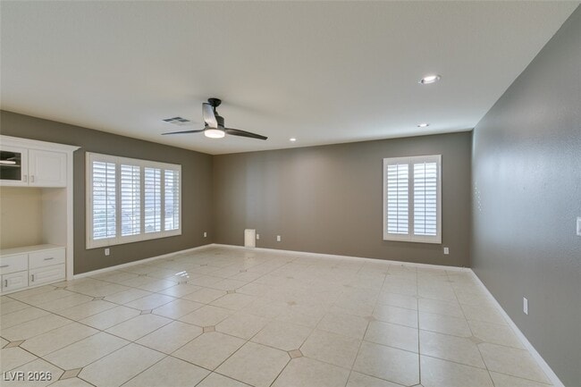 Building Photo - 685 Lynmar Ct