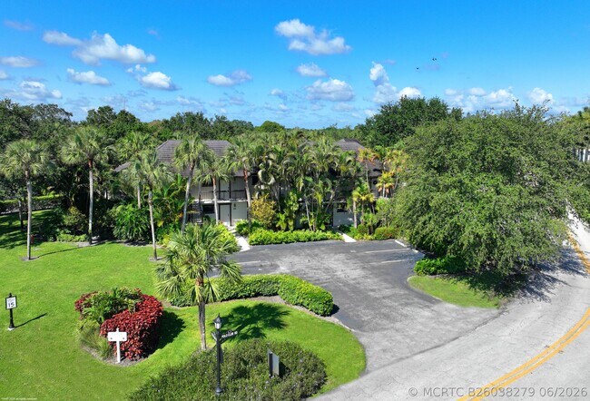 Building Photo - 13334 Polo Club Rd