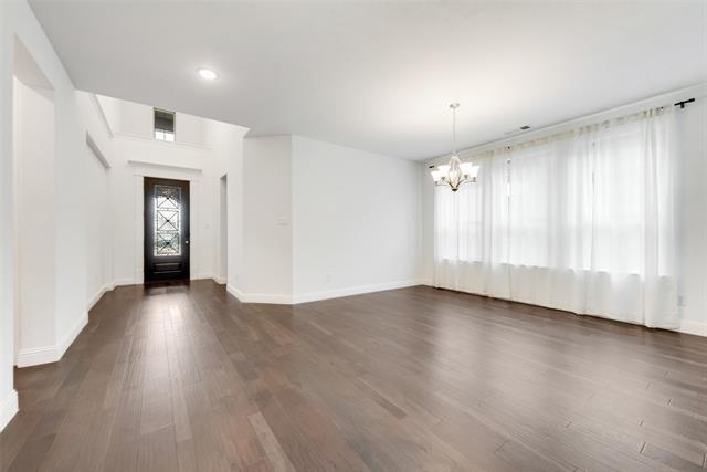 Building Photo - 1027 Huckleberry St