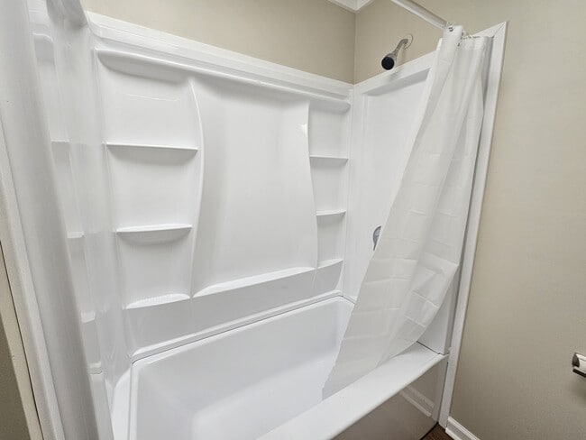 Building Photo - 1198 Holly Springs Rd