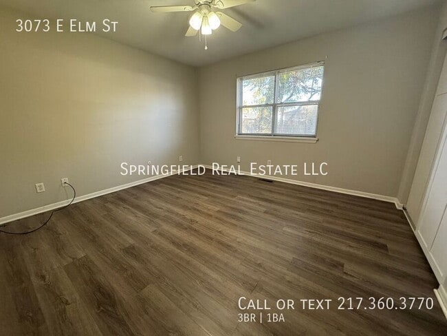 Building Photo - 3073 E Elm St