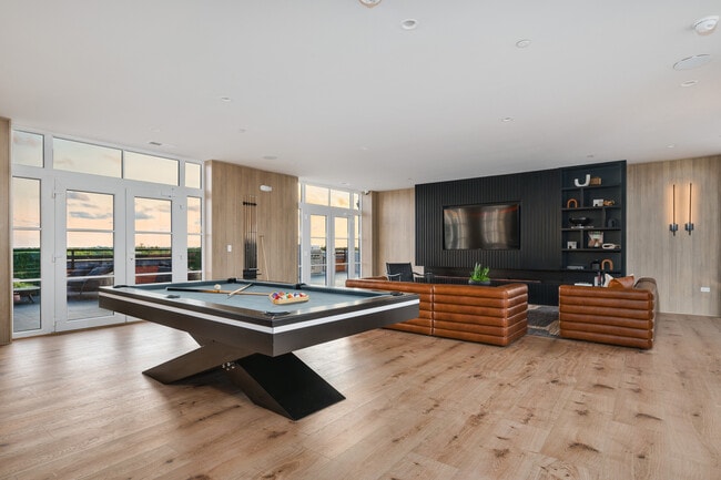 Building Photo - 8039 Fir Ct