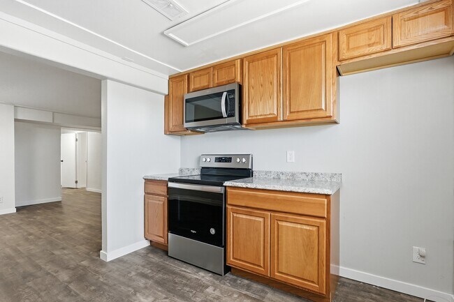 Building Photo - 6190 Wadsworth Blvd