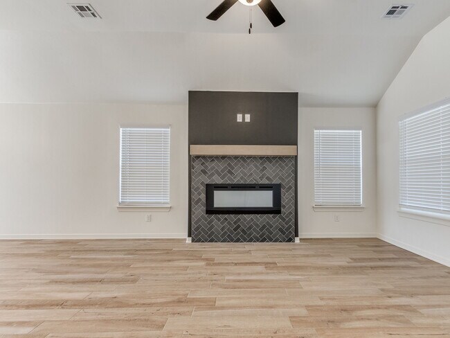 Building Photo - 4324 Overlook Pass