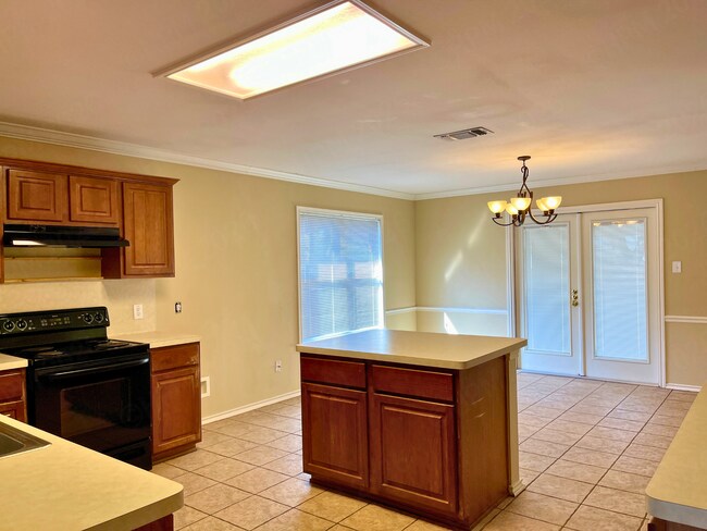 Building Photo - Elegant 3 Bedroom Home Near Medical Center in Northwest San Antonio