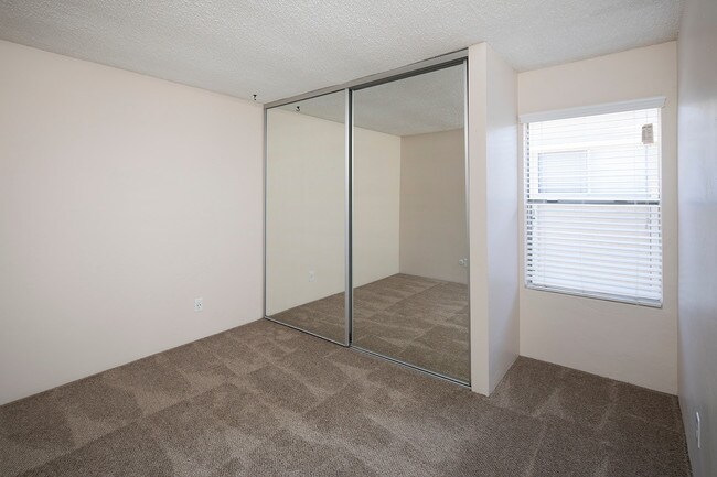 Building Photo - *2 WEEKS FREE!* El Cajon 2 BR w/ Parking, ...