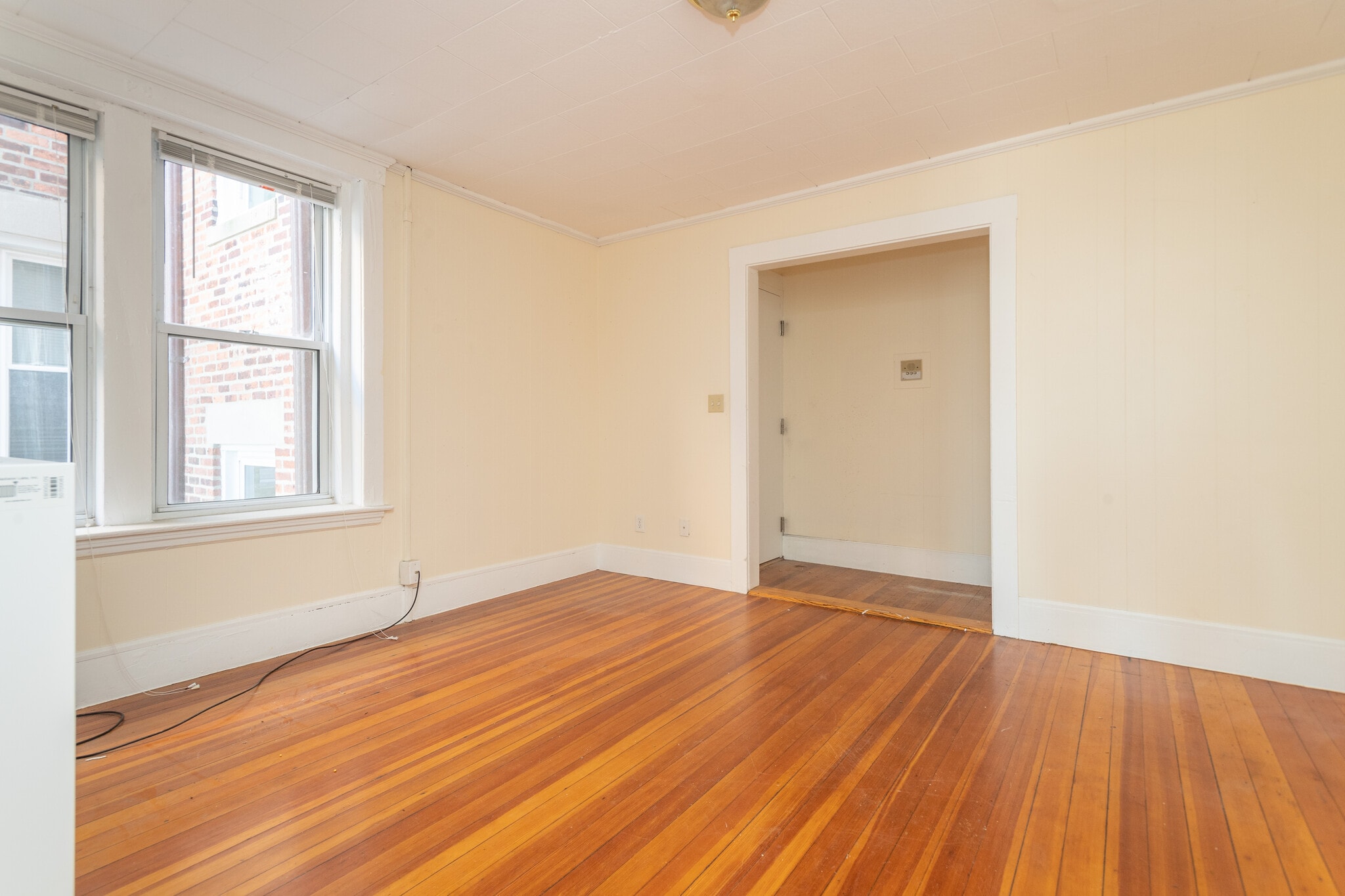 Building Photo - 1999 Commonwealth Ave