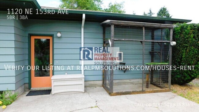Building Photo - 1120 NE 153rd Ave