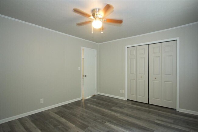 Building Photo - 1312 Cooper Rd