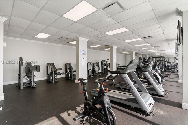 Building Photo - 7135 Collins Ave