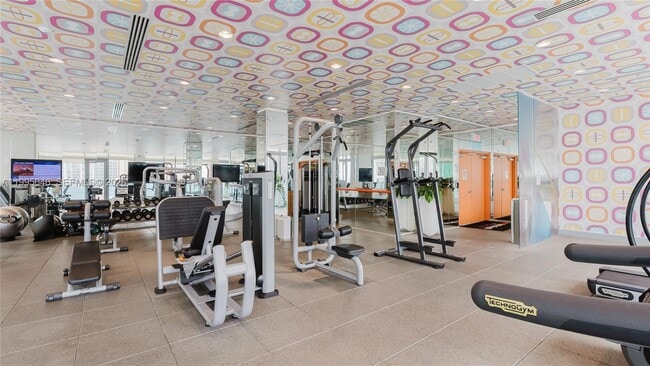 Building Photo - 31 SE 6th St