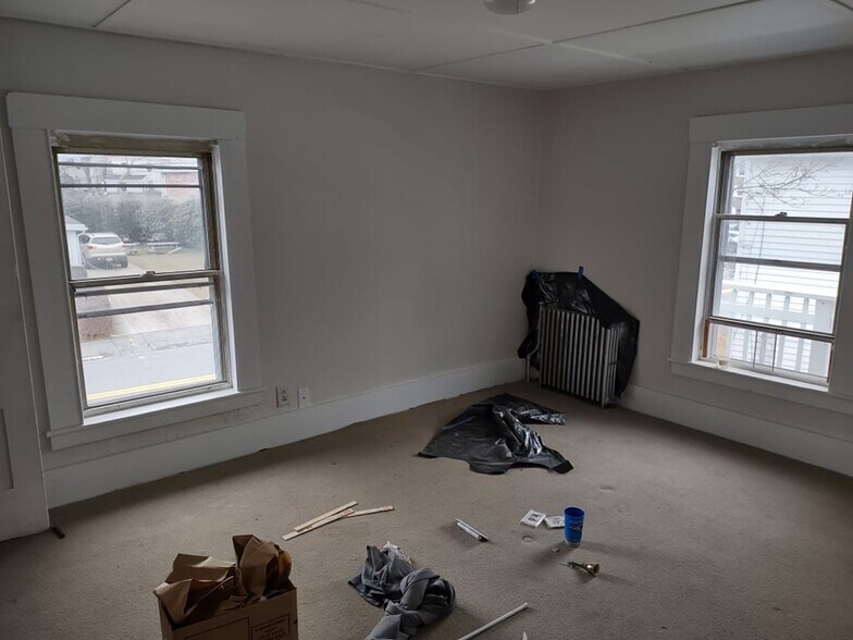 Building Photo - 16 Kilby St