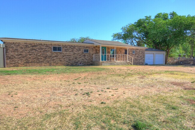 Building Photo - 8406 County Rd 6430
