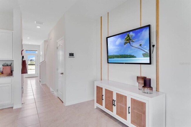 Building Photo - 1785 Wooden St