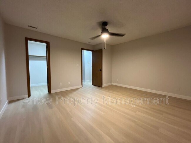 Building Photo - 2334 N 44th St