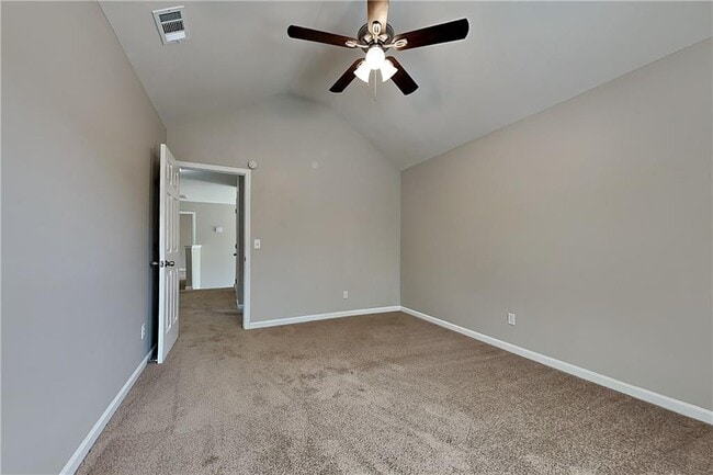 Building Photo - 4341 Ash Tree St SW