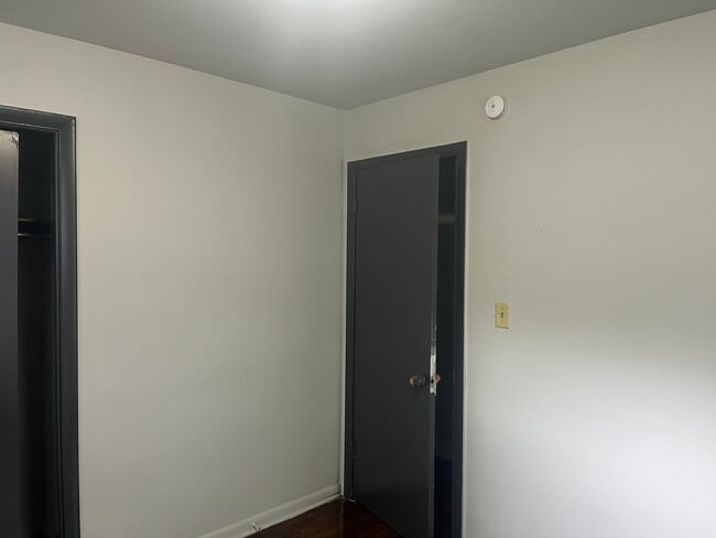 Building Photo - 226 Tennesee-