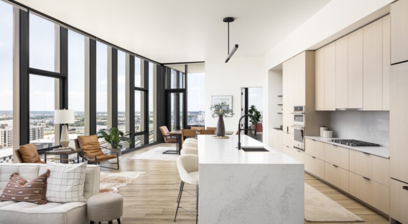 Building Photo - 3930 Blake St