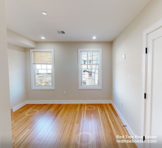 Unit 3 - 93 Williston Rd