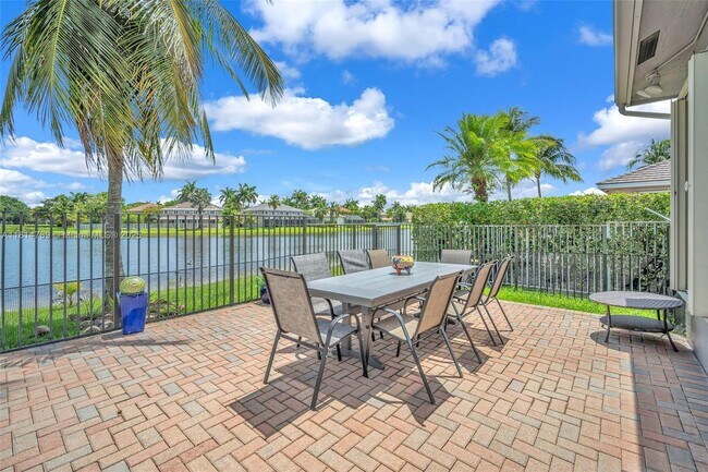 Building Photo - 1737 Harbor View Cir