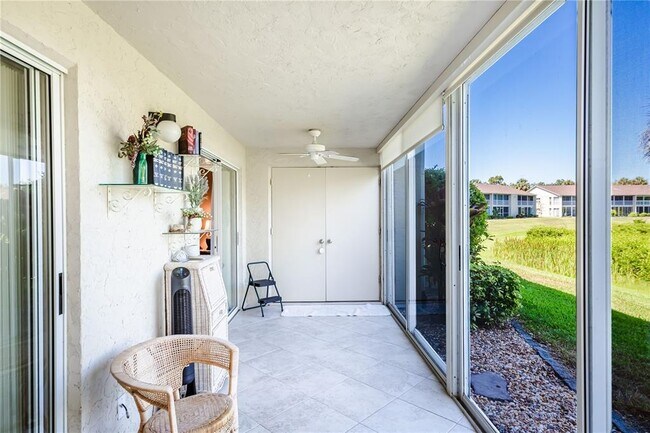 Building Photo - 821 Waterside Dr