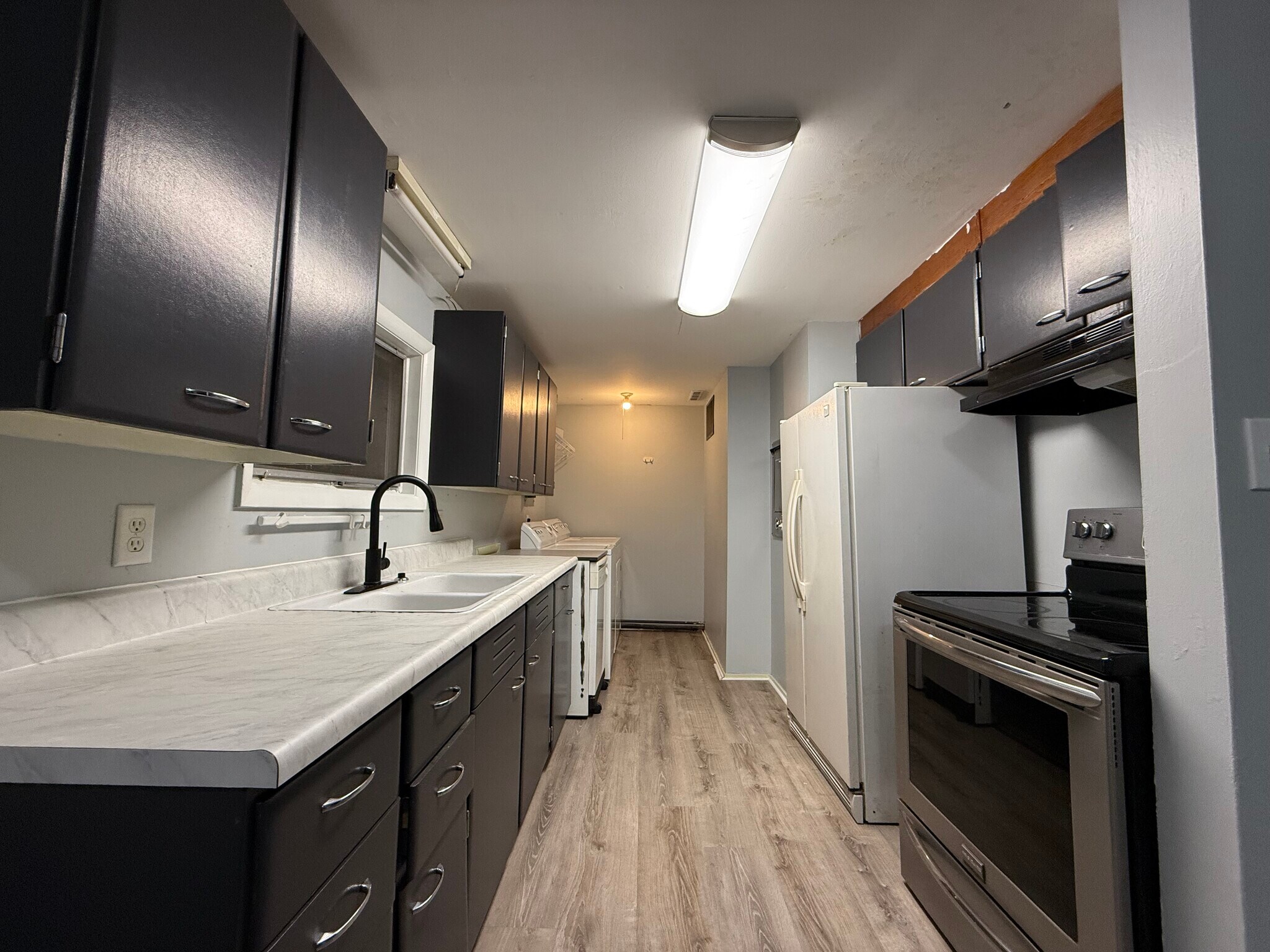 Building Photo - 2626 Corvalis Ave