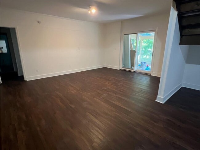 Building Photo - 4968 Twin Branches Way