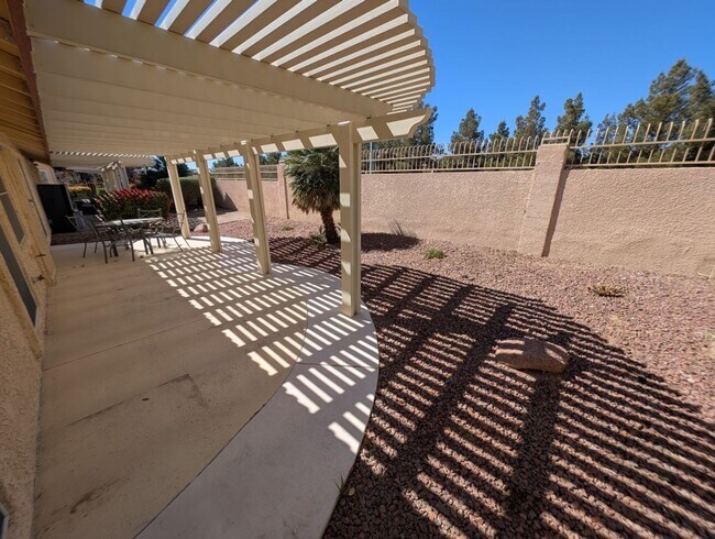 Building Photo - 5117 Kingsbridge