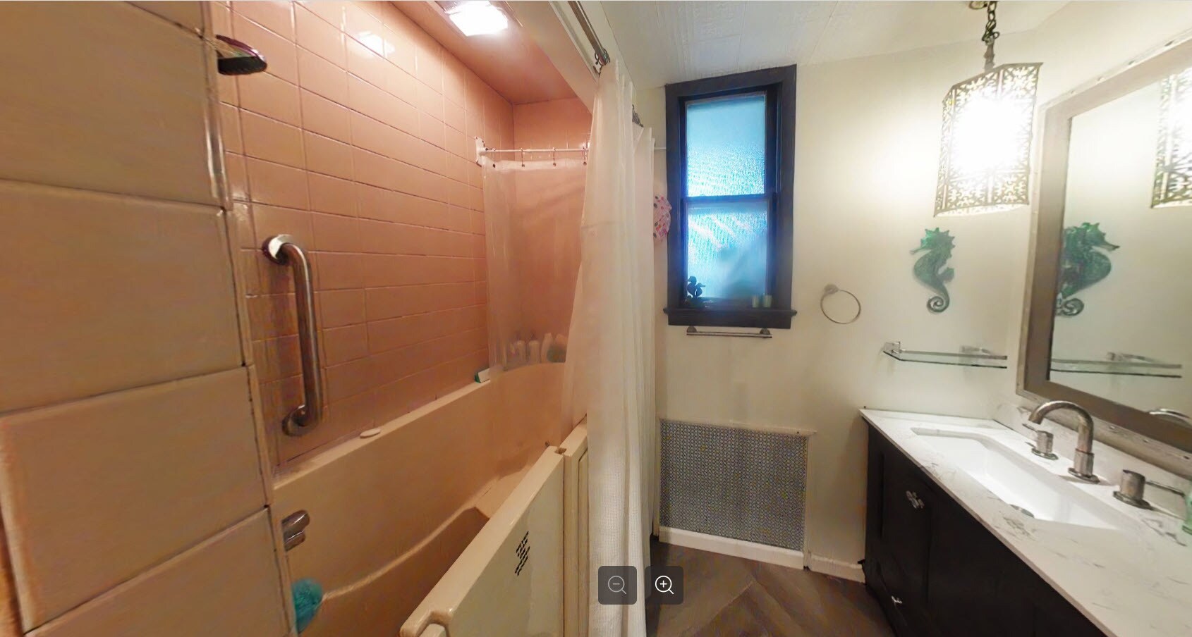 Building Photo - 1718 Capouse Ave