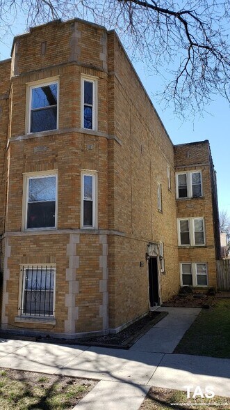 Building Photo - 4512 N Laporte Ave