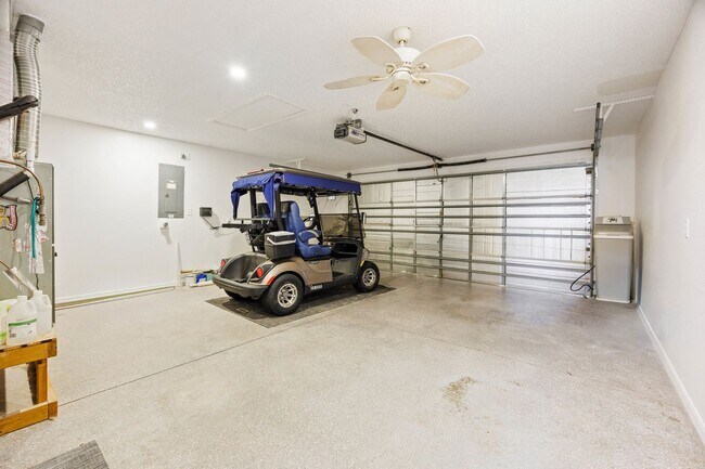 Building Photo - 1228 Carvello Dr