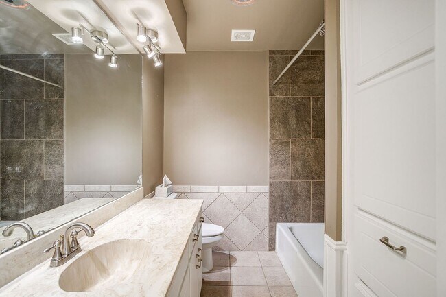 Building Photo - Spacious 3 Bed. 2 Bath Rental Ready for New Tenants- HEB ISD- 76040