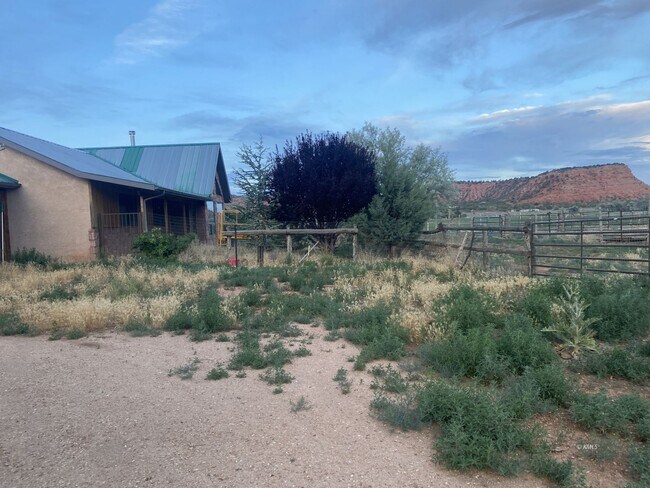 Building Photo - 290 Johnson Canyon Rd