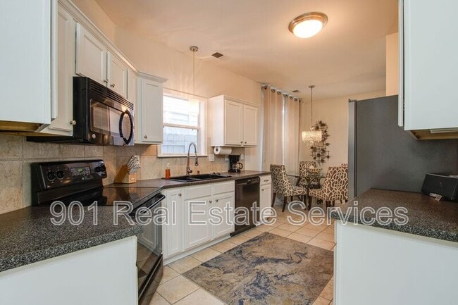 Building Photo - 1417 Island Town Dr