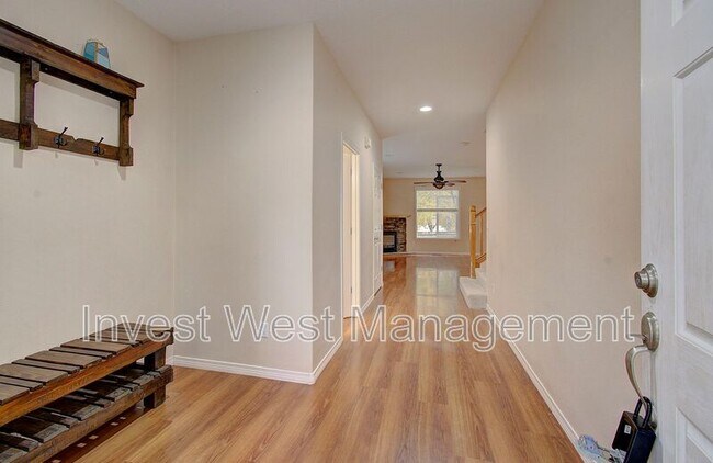 Building Photo - 15020 NW 1st Ave