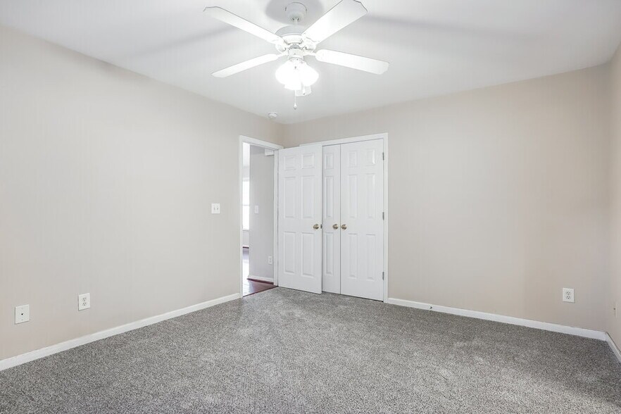 Building Photo - 621 Groveton Trail