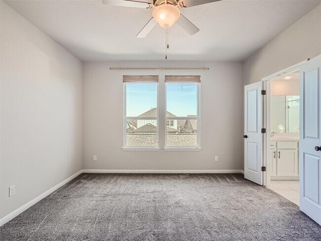 Building Photo - 8801 Whitter Dr