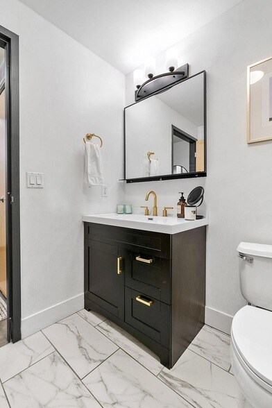 Building Photo - 730 N 4th St