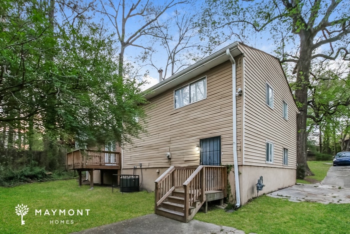 Building Photo - 2890 Jerome Rd