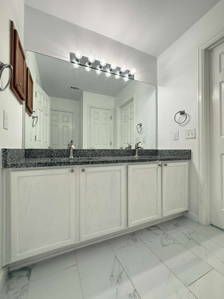 Building Photo - 13313 Bristow Dawn