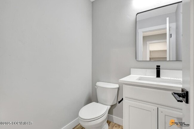 Building Photo - 623 Rita Cir