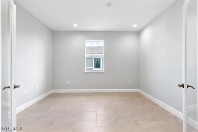 Building Photo - 2318 Sawyers Hill Rd