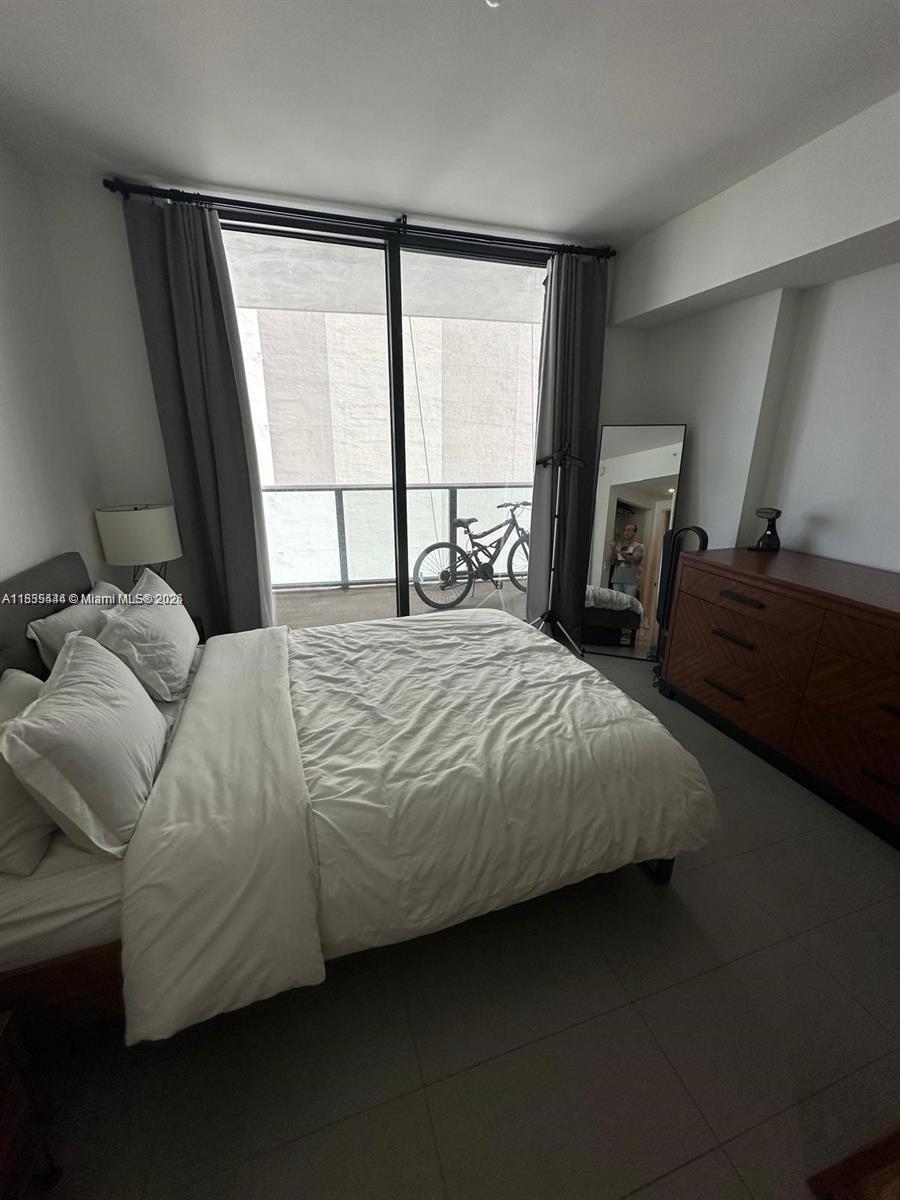 Bedroom - 1600 NE 1st Ave