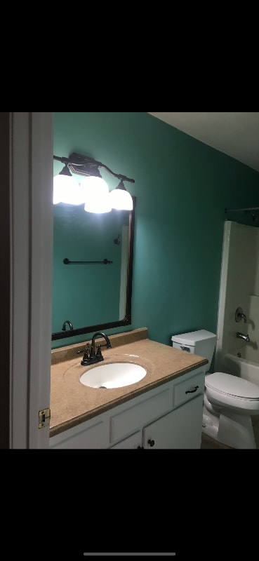 Building Photo - 39 Valleyview Cir