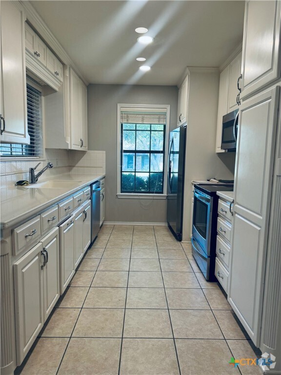 Building Photo - 4513 Stagecoach Trail