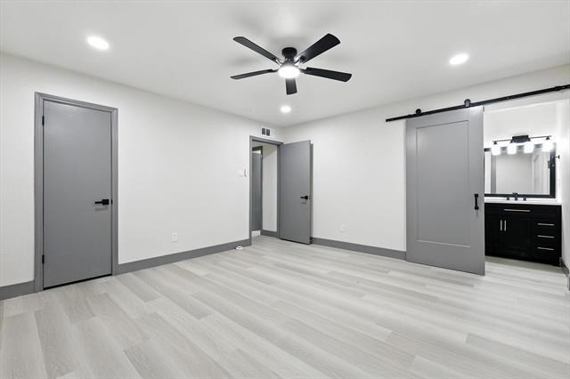 Building Photo - 5221 Knox Dr