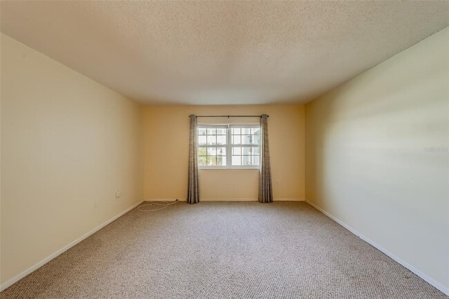 Building Photo - 1706 Belleair Forest Dr