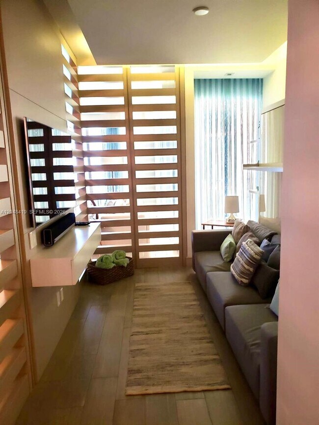 Building Photo - 9705 Collins Ave