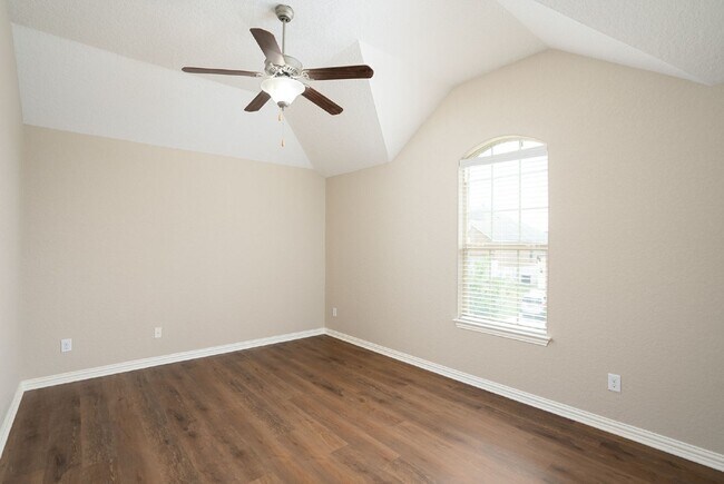 Building Photo - 3607 Texas Sotol