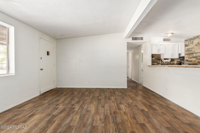 Building Photo - Charming Remodeled 3 Bedroom Brick Home